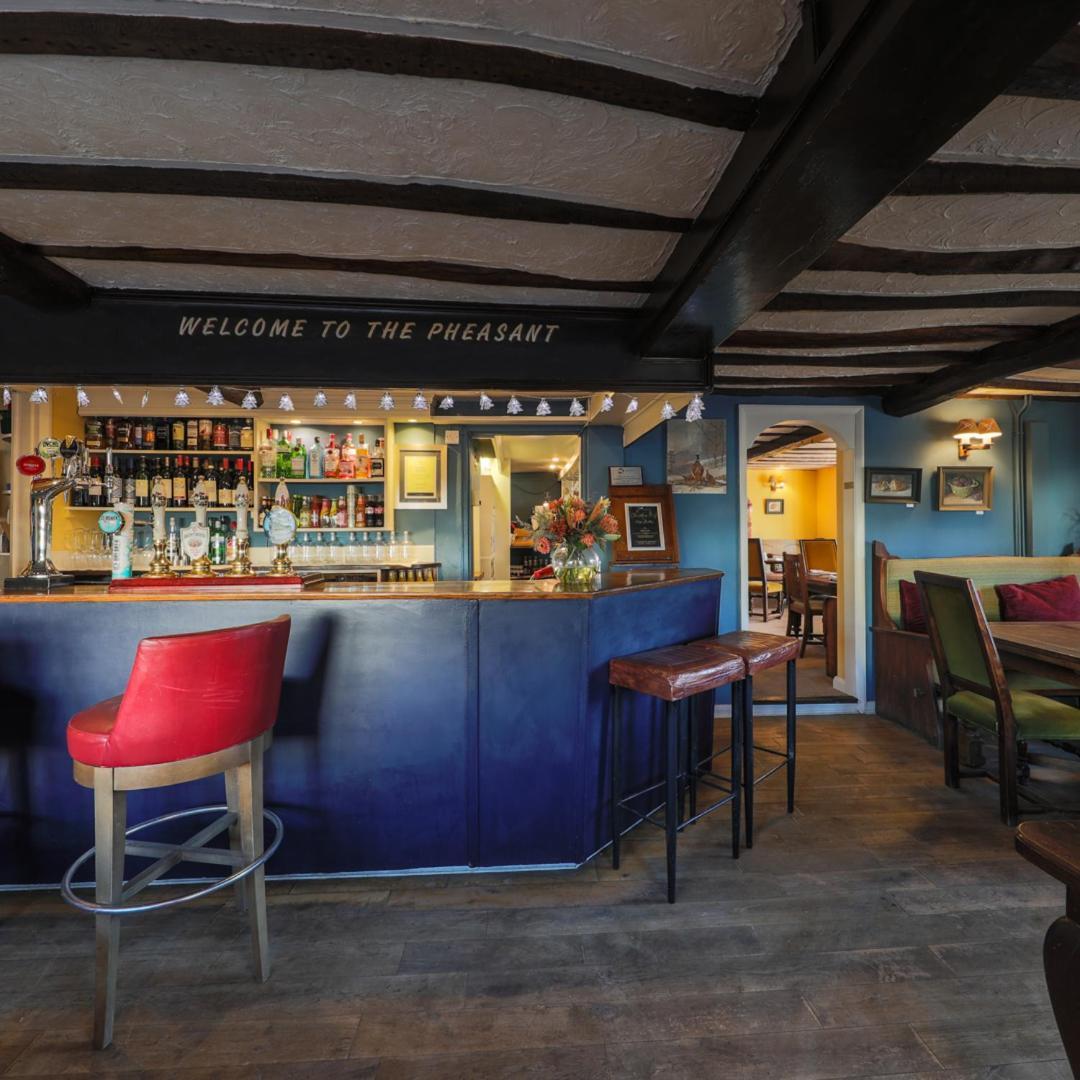 The Pheasant Public House & Hotel Gestingthorpe Exteriör bild