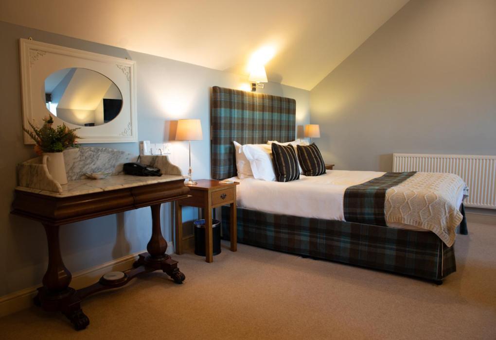 The Pheasant Public House & Hotel Gestingthorpe Exteriör bild